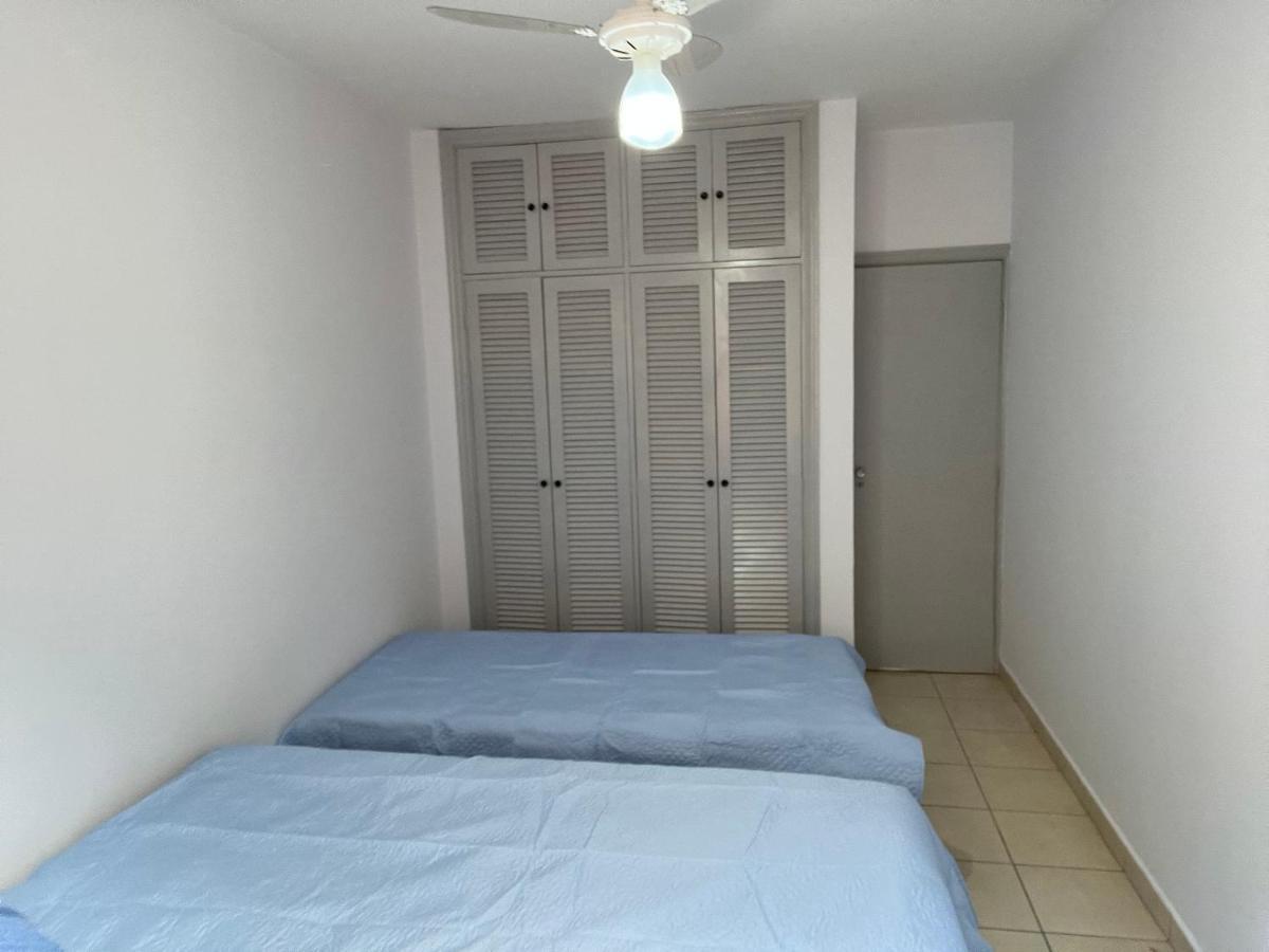Apartamento 2 Guaruja Enseada 2 Dorm, 200M Praia Ed Carpentier מראה חיצוני תמונה
